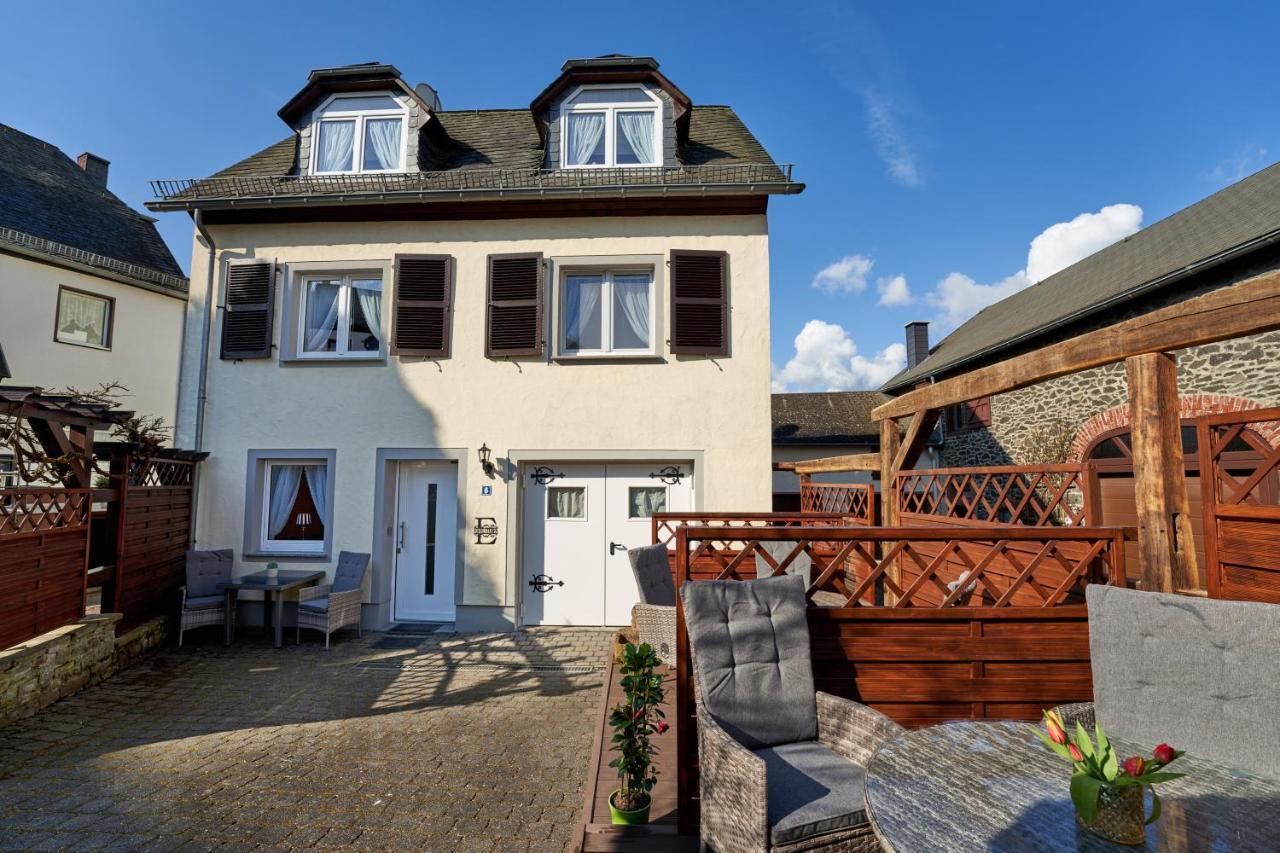 Ferienwohnungen Eifelstuben Mit Charme - Am See, Nahe Burg Ulmen Exterior photo
